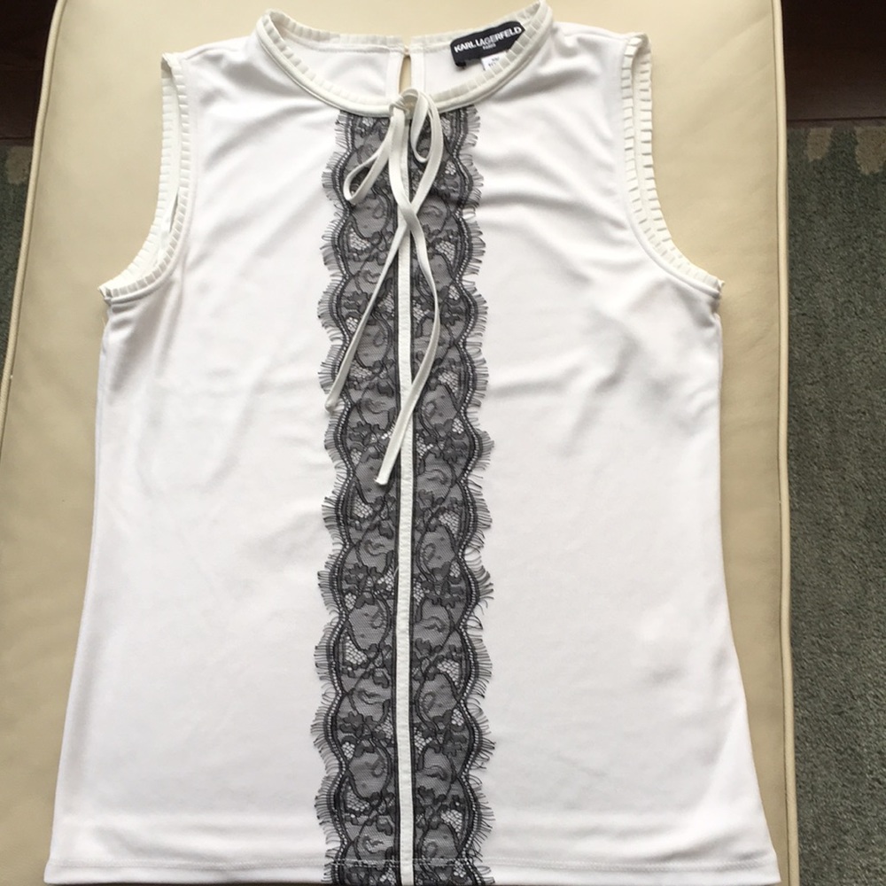 Elegant Karl lagerfeld sleeveless top